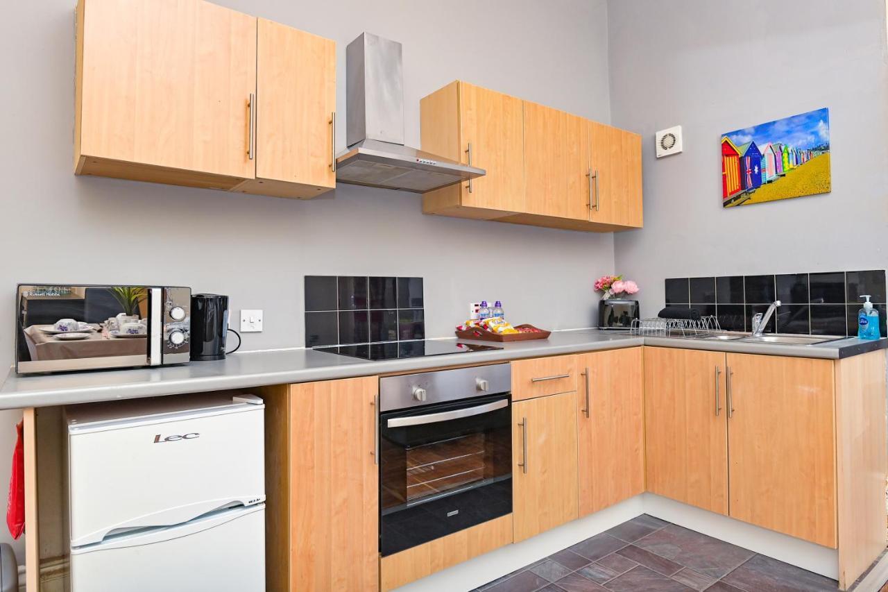 The Elm Wood Apartments 허더즈필드 외부 사진
