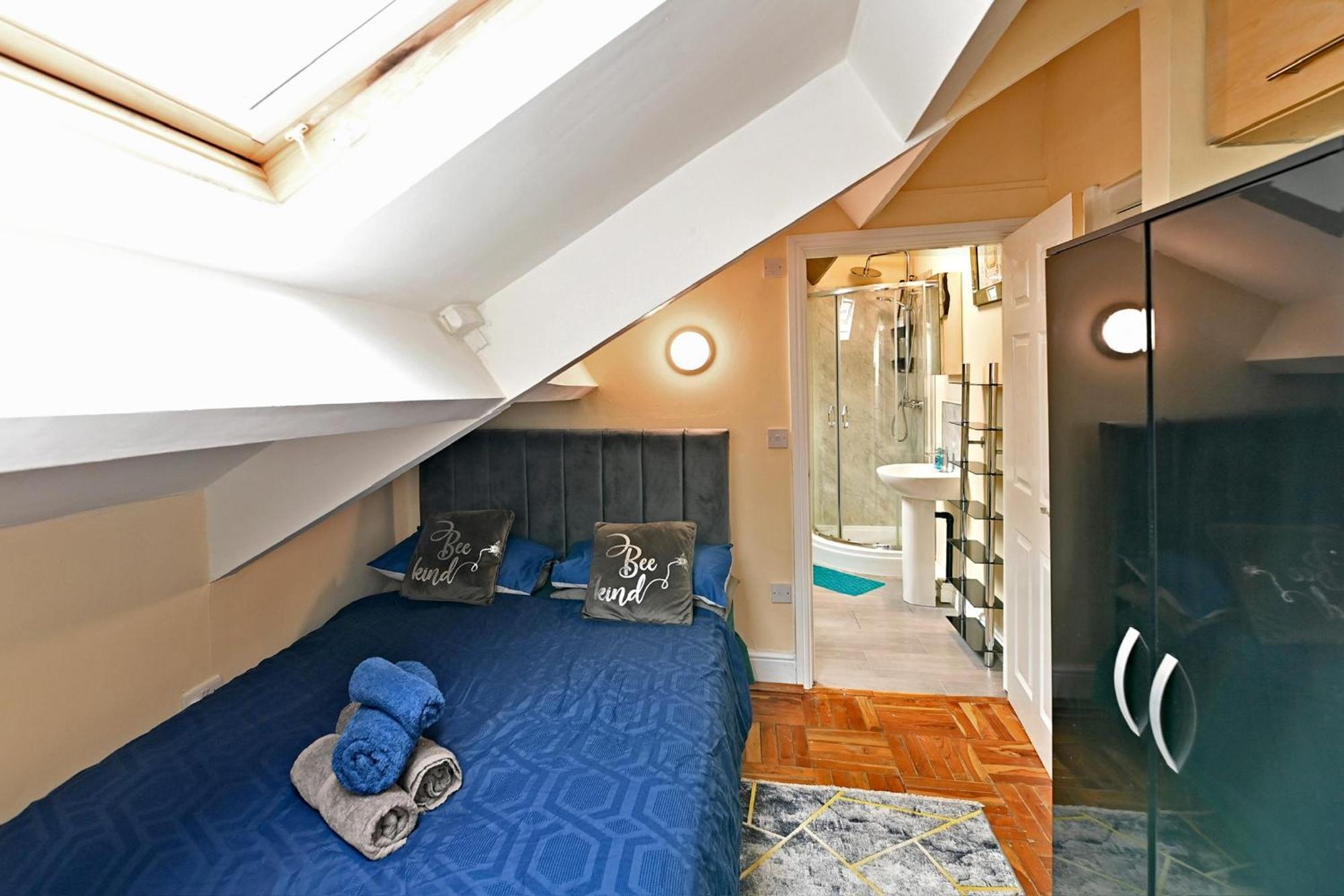 The Elm Wood Apartments 허더즈필드 객실 사진