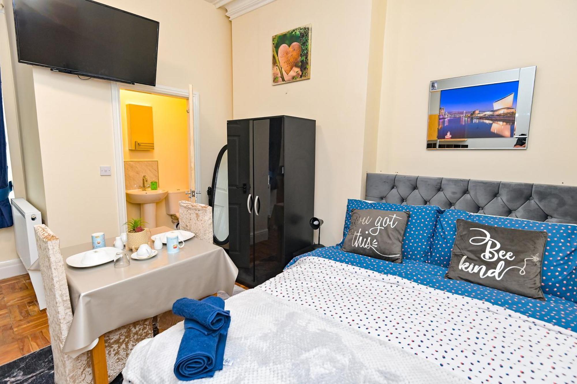The Elm Wood Apartments 허더즈필드 객실 사진
